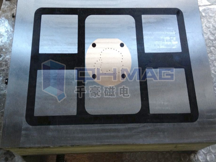 蘋(píng)果手機(jī)平板電腦加工用電永磁吸盤(pán)