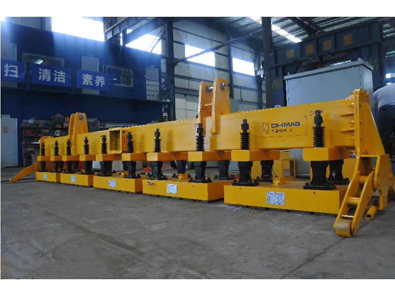 革新鋼板搬運新紀元：千豪電永磁吊具，省時省力更省電的明智之選