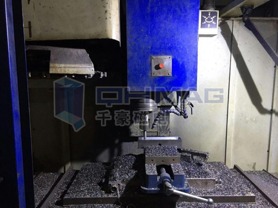 電永磁吸盤(pán)